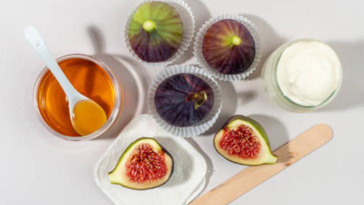 Doğal botoks tarifi: İncir-bal-yoğurt Yüze sürüp 15 dakika bekleyin, inanılmaz etki