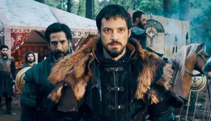 MERT YAZICIOĞLU KİMDİR, KAÇ YAŞINDA