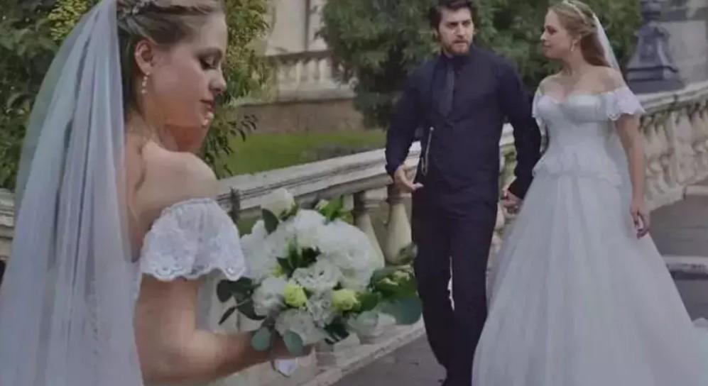 İpek Yazıcı 24 oldu Yeni yaş dileğiyle dikkat çekti