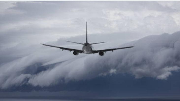 15 yıllık hostes açıkladı Türbülansı neredeyse hissettirmiyor, işte az sarsılan koltuk