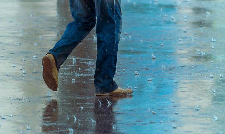 Doğu Karadenizde Yerel Kuvvetli Gök Gürültülü Sağanak Yağış Bekleniyor Doğu Karadenizde Yerel Kuvvetli Gök Gürültülü Sağanak Yağış Bekleniyor