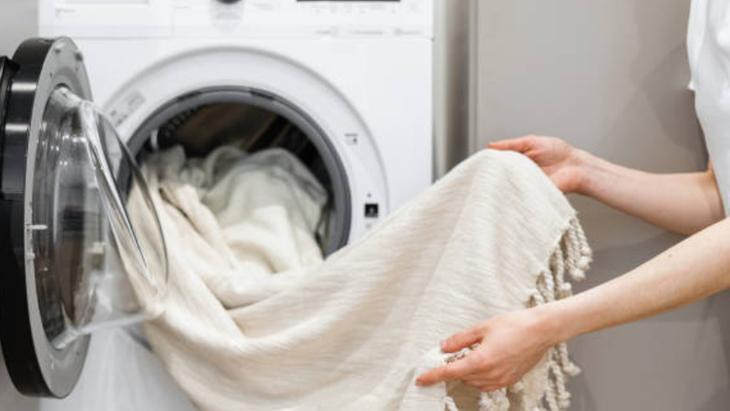 Çamaşır makinesinin en işe yaramaz programı Sadece elektrik israfı: Cep yakıyor Çamaşır makinesinin en işe yaramaz programı Sadece elektrik israfı: Cep yakıyor