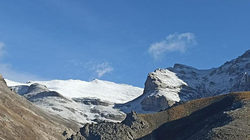 Türkiye beyaza bürünüyor İlk kar yağışı haberleri peş peşe geldi Türkiye beyaza bürünüyor İlk kar yağışı haberleri peş peşe geldi