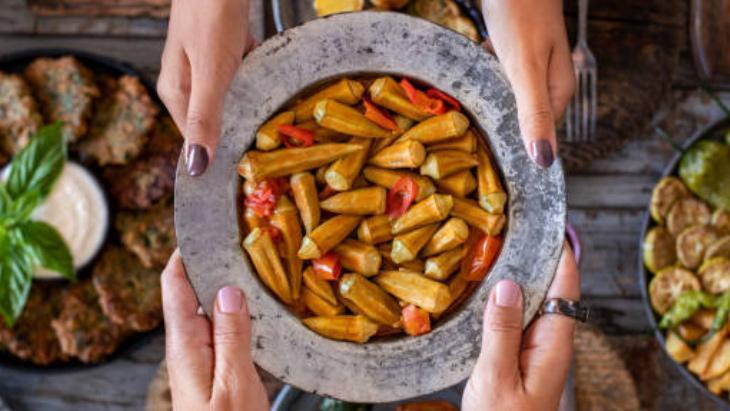 KOLESTEROL DÜŞÜREN, KALBİ GÜÇLENDİREN DOĞAL ŞİFA: BAMYA