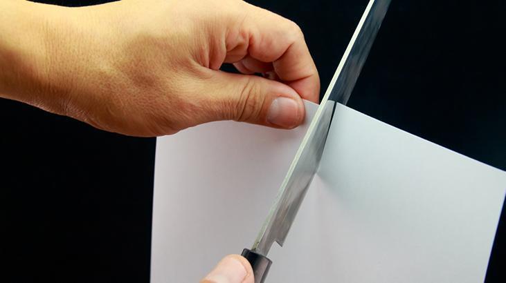 Körelen bıçaklar 1 dakikada jilet gibi Şeflerin gizli hilesi, folyoyla şipşak çözüm