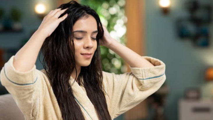 Evde Rapunzel formülü İki yağı karıştırın, saçınız belinize kadar güçlü uzasın