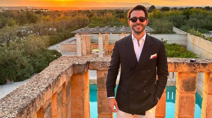 Hakan Sabancının beğenisi kafaları karıştırdı Sorulara sinirlendi Hakan Sabancının beğenisi kafaları karıştırdı Sorulara sinirlendi