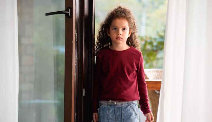 GÜLLER VE GÜNAHLAR KADER KİMDİR Yade Arayıcı kimdir, kaç yaşındadır Yeşilçam’ın Gülşah’ına benzerliğiyle dikkat çekiyor