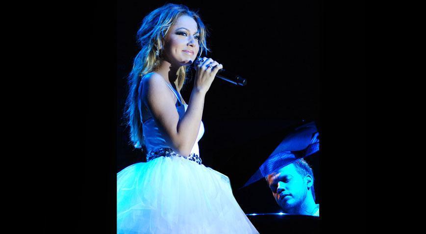 Sinan Akçıldan Hadiseye olay gönderme: Bensiz anca sel olur