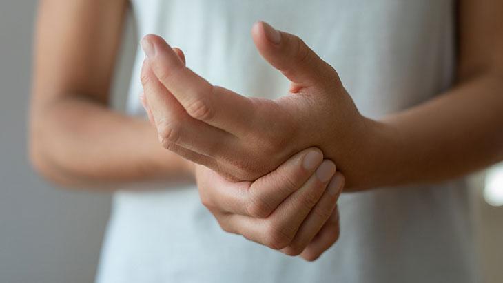 Eklem ağrılarını hafife almayın