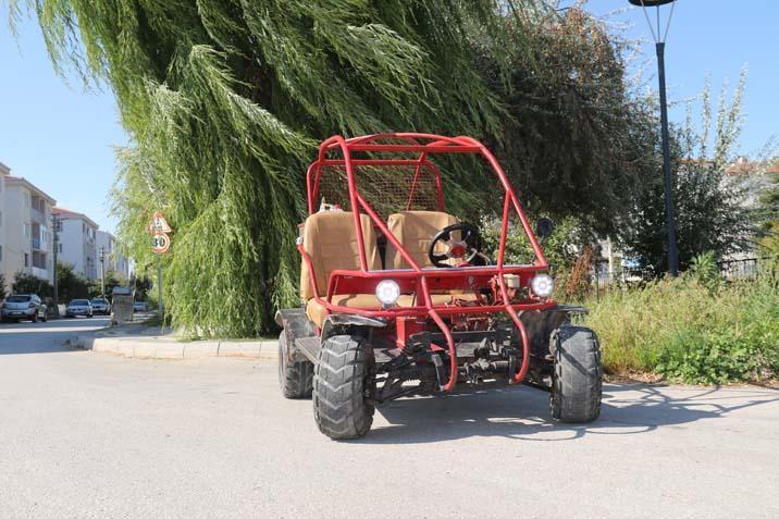20 bin TL’ye hurda araç yaptı, 370 kilometreyi 5 litre benzinle gitti