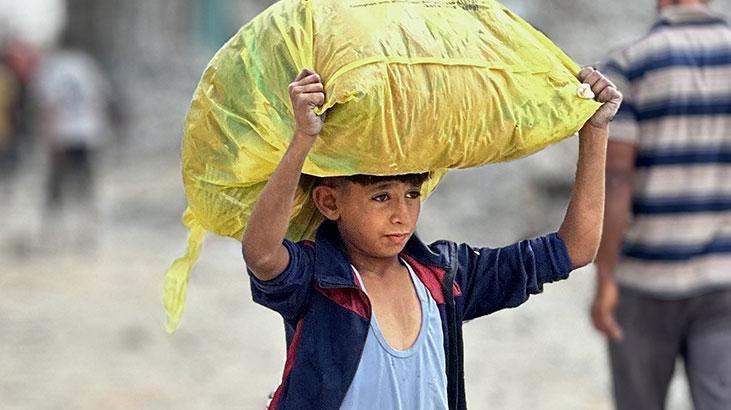 Ateşkes sonrası ilk yardım tırları Gazze’ye ulaştı