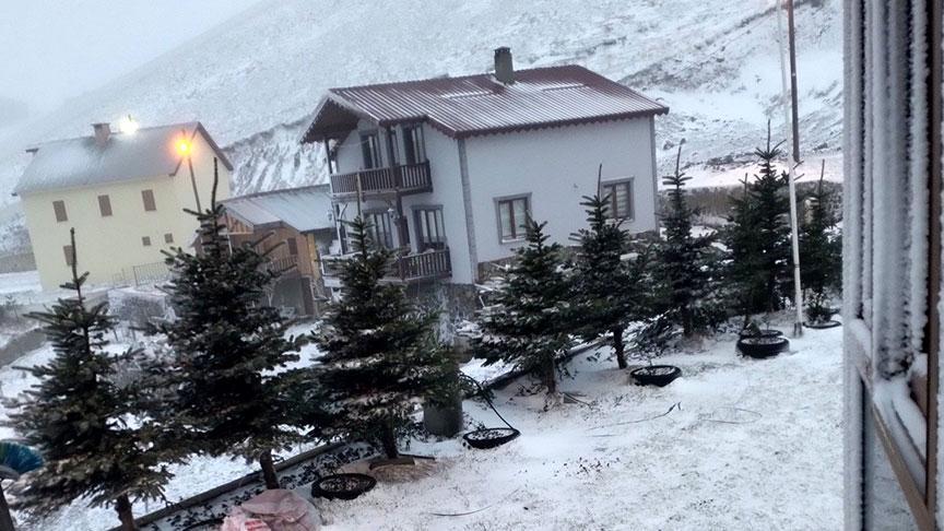 Fotoğraflar bugün çekildi Kar yağışı birçok kenti esir aldı