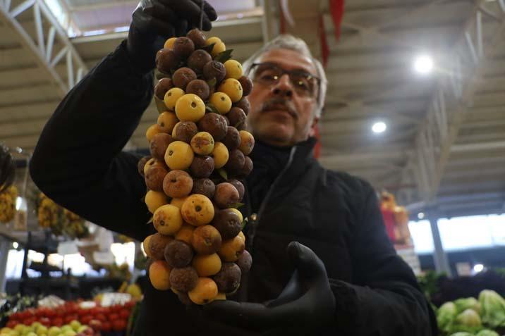 2 yılda bir yetişiyor, çürüdükçe değerleniyor Kilosu 300 TL: İkram ediyoruz ve ertesi gün gelip alıyorlar 2 yılda bir yetişiyor, çürüdükçe değerleniyor Kilosu 300 TL: İkram ediyoruz ve ertesi gün gelip alıyorlar