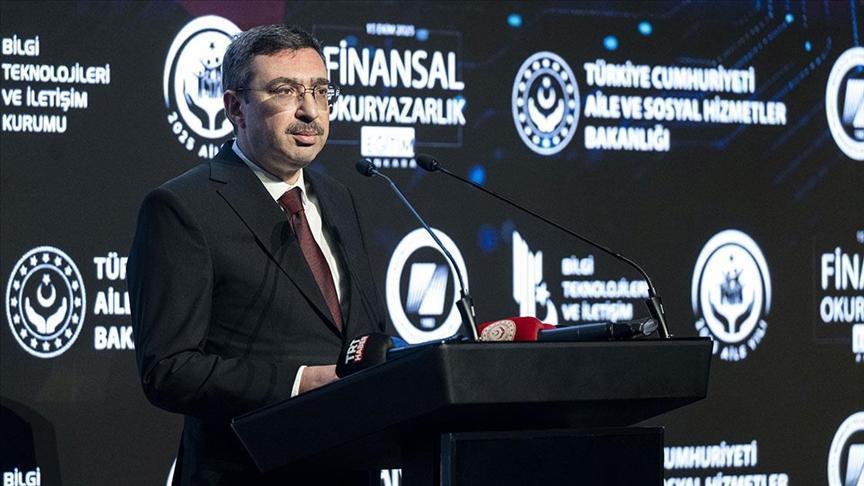 'Kadınların sermaye piyasalarında daha fazla yer alabilmesi için kapsamlı çalışmalar yürütüyoruz'