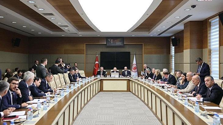 Turizm ve vakıflarla ilgili yeni düzenlemeler TBMM'de komisyonda kabul edildi