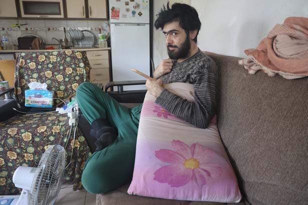 Vali emriyle gelen değişim 23 yaşında, 3 yıldır evde... Duş almıyor, tırnaklarını kesmiyordu