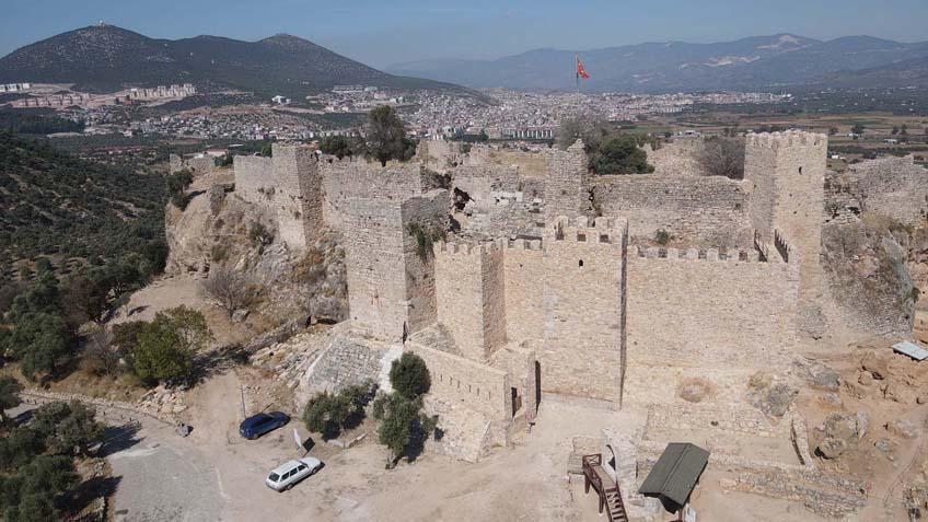 Tam 700 yıllık ‘Türkiyedeki kazılarda ilk defa bu kadar yoğun şekilde karşılaştık’