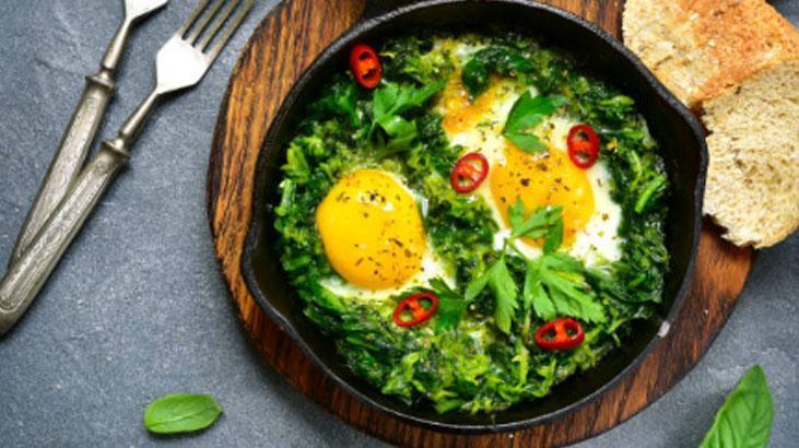 Ispanak sevmeyenleri bile mest eden tarif 3 dakikada hazır, sapı da ziyan olmuyor