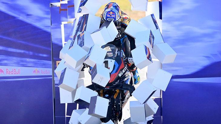 Toprak Razgatlıoğlunun şampiyonluk kutlamasından fotoğraflar