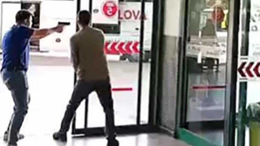 Otogarda silahlı çatışma! Uzman çavuş vurularak durduruldu