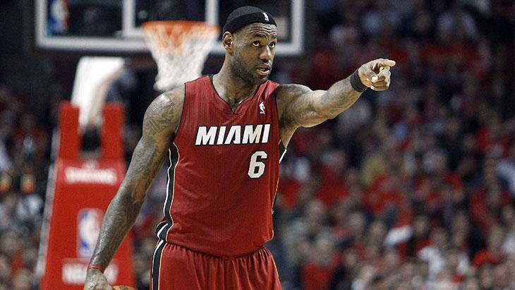 TARİHE GEÇMEYE DEVAM EDİYOR TARİHE GEÇMEYE DEVAM EDİYOR