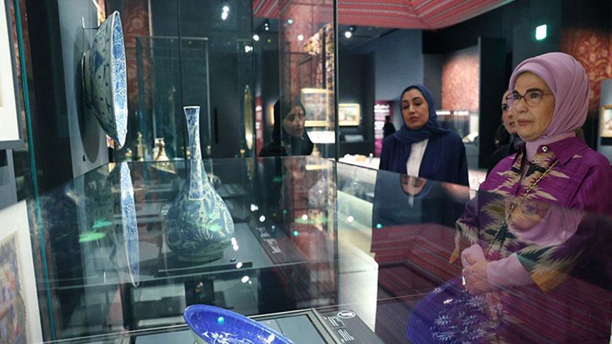 Emine Erdoğan, Katar'da İslam Eserleri Müzesi'ne ziyarette bulundu