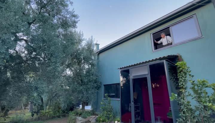 3 bin yıllık ayrıcalık Evinin penceresinden izleyerek güne başlıyor