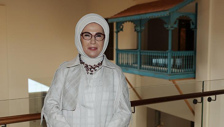 Emine Erdoğan, Umman'daki Ulusal Müze'yi ziyaret etti