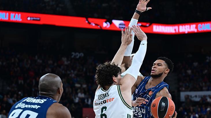 ANADOLU EFES-FENERBAHÇE BEKO THY EUROLEAGUE MAÇI KAÇ KAÇ BİTTİ