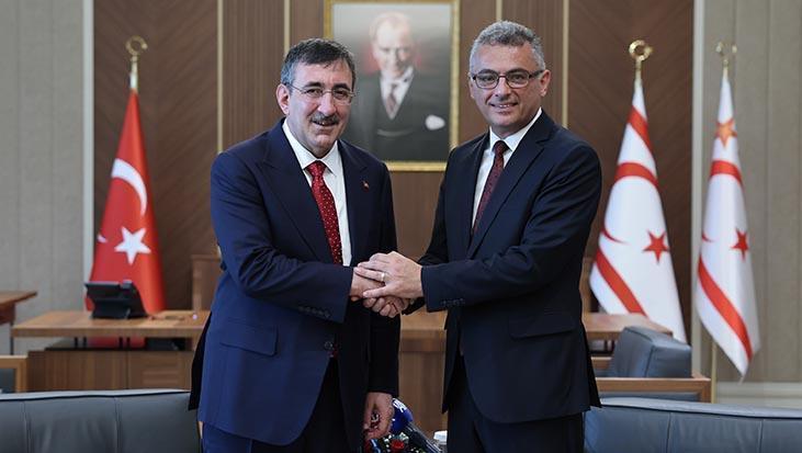 Cumhurbaşkanı Yardımcısı Yılmaz, KKTC'de