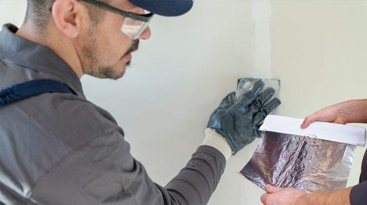 Havalar soğudukça duvara bantlayın Evdeki terleme sorunu ortadan kalktı