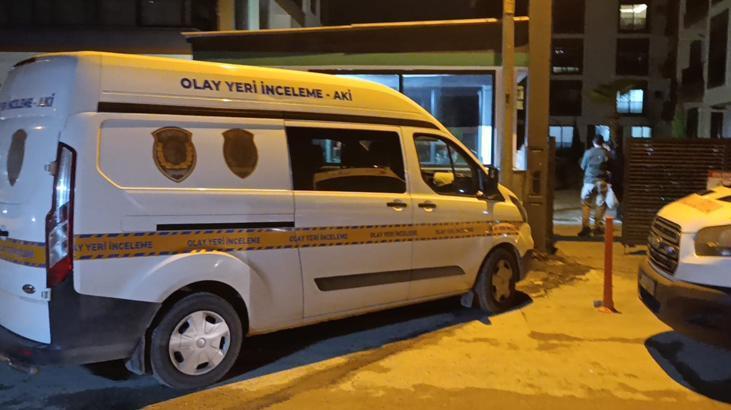 İzmir'de aile katliamı! Anne ve babasını öldürüp intihar etti