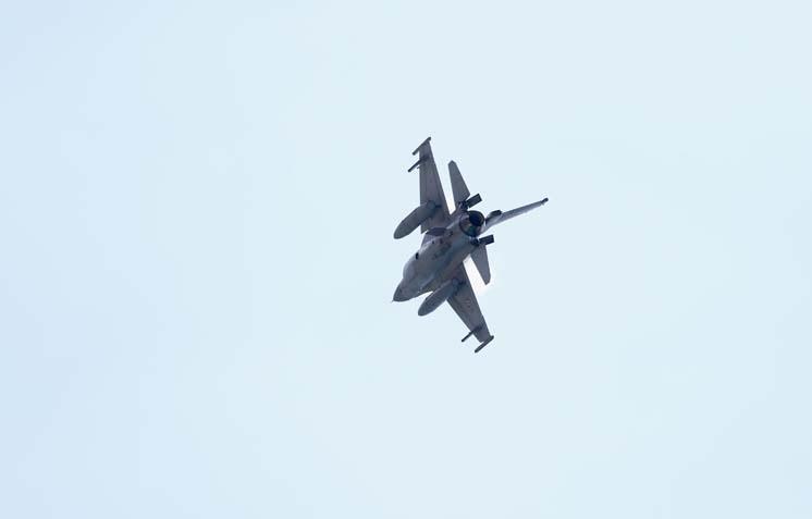 Fethiye semalarında F-16 şovu 25. Ölüdeniz Hava Oyunları’nda gökyüzü kırmızı-beyaza boyandı