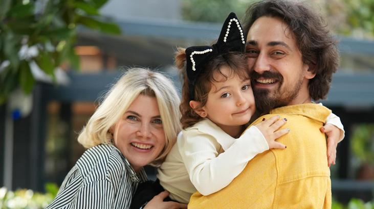 Ayrılsak da beraberiz Kızları Müjganın doğum gününü beraber kutladılar