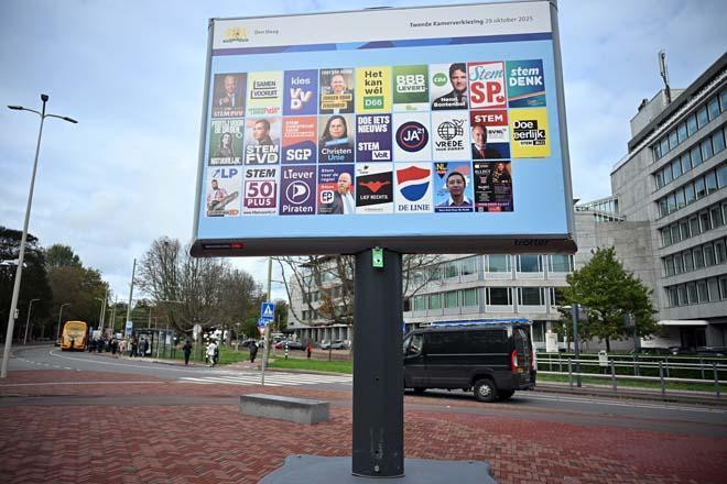 Hollanda sandık başına gidiyor Kıyasıya bir yarış olacak Hollanda sandık başına gidiyor Kıyasıya bir yarış olacak