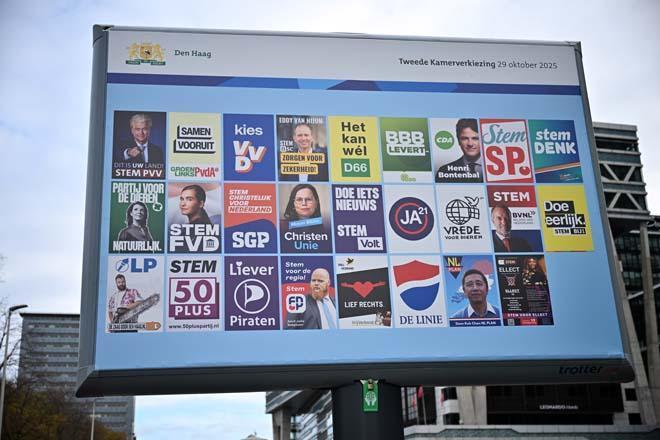 Hollanda sandık başına gidiyor Kıyasıya bir yarış olacak Hollanda sandık başına gidiyor Kıyasıya bir yarış olacak