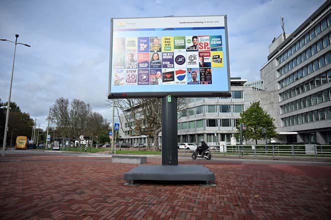 Hollanda sandık başına gidiyor Kıyasıya bir yarış olacak Hollanda sandık başına gidiyor Kıyasıya bir yarış olacak