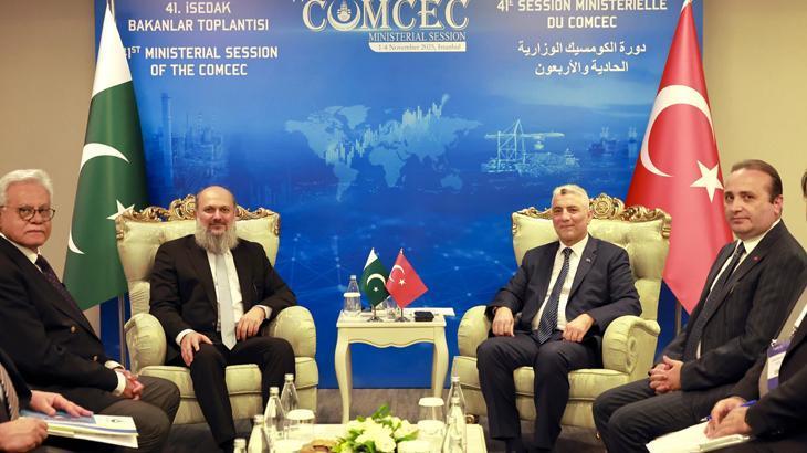 Bakan Bolat, '1. İslam İşbirliği Teşkilatı İş Liderleri Zirvesi'nin açılışında konuştu