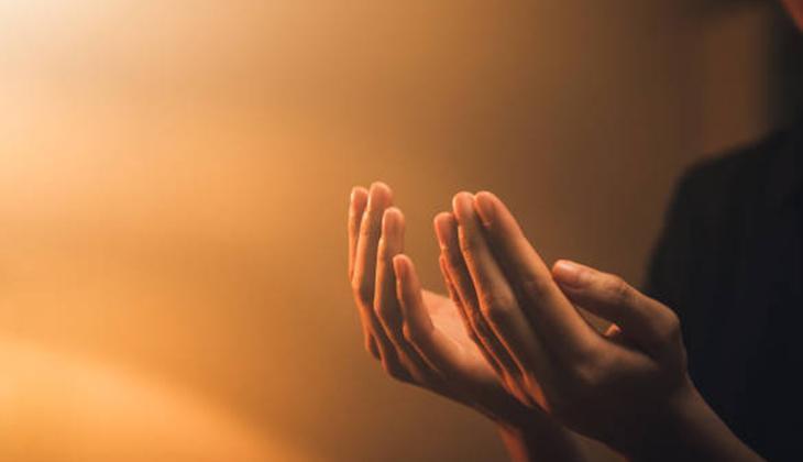 ÜÇ AYLAR NE ZAMAN BAŞLIYOR