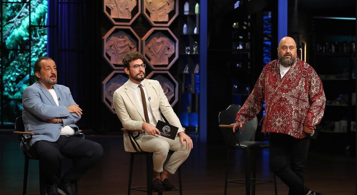 MASTERCHEFE ÜNLÜ GECESİ: 4 Kasım 2025 Masterchef Türkiyeye hangi ünlüler katıldı Fırat Çelik kimdir, Eda Ece kimdir, Gupse Özay kimdir, Perihan Savaş kimdir
