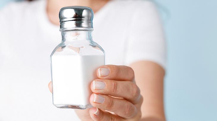 Buzdolabının üzerine bırakıyorlar İngilizlerin dikkat çeken tuz formülü, işte sebebi