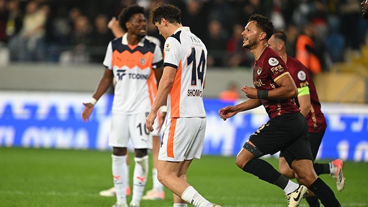 Gençlerbirliği-Başakşehir maçından görüntüler