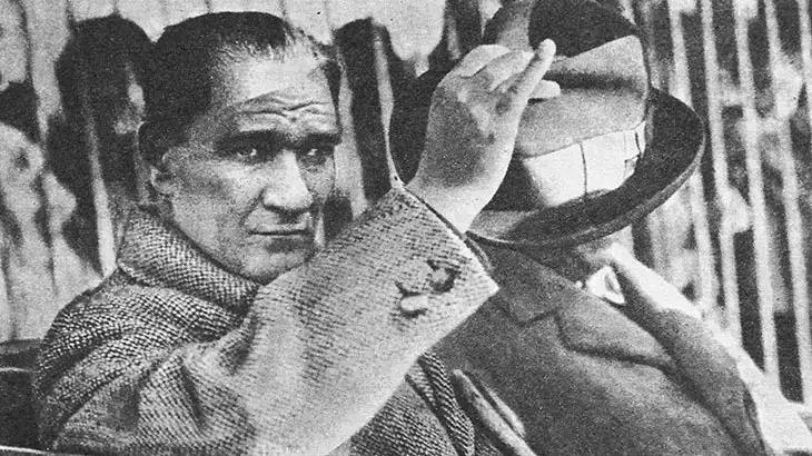 ATATÜRK SÖZLERİ RESİMLERİ 2025: 10 Kasım Atatürkü Anma Günü için Atatürk sözleri Görülmemiş Atatürk resimleri ile görselleri...