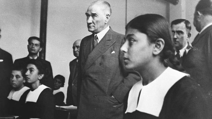 ATATÜRK SÖZLERİ RESİMLERİ 2025: 10 Kasım Atatürkü Anma Günü için Atatürk sözleri Görülmemiş Atatürk resimleri ile görselleri...