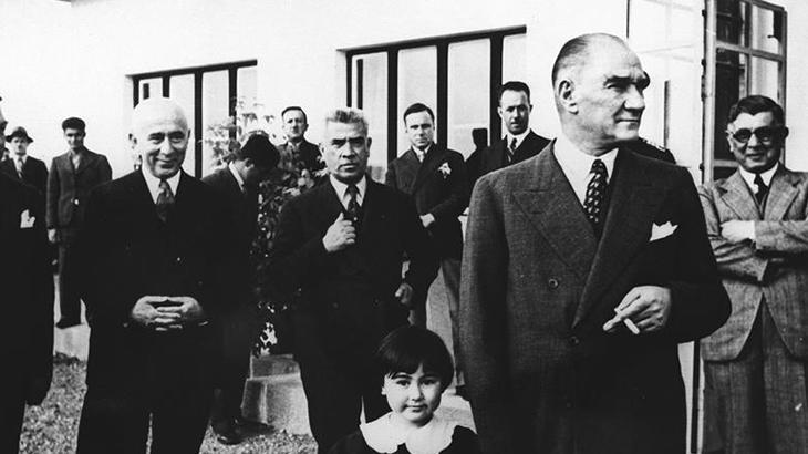 ATATÜRK SÖZLERİ RESİMLERİ 2025: 10 Kasım Atatürkü Anma Günü için Atatürk sözleri Görülmemiş Atatürk resimleri ile görselleri...