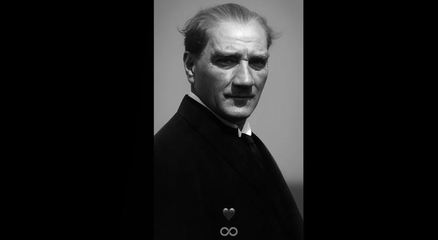 Ünlü isimlerden 10 Kasım Atatürkü Anma Günü paylaşımları