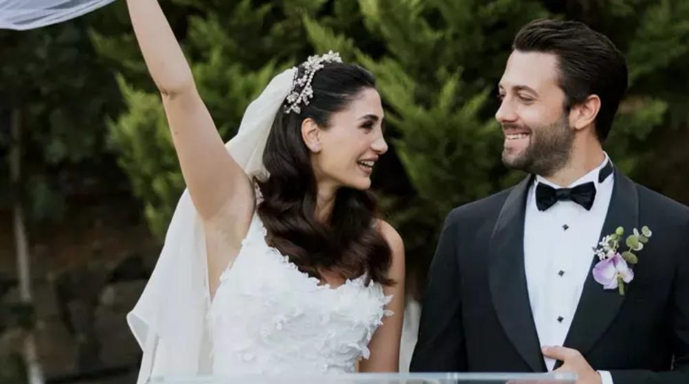 Eşinin doğum gününde aşka geldi Seni seviyorum