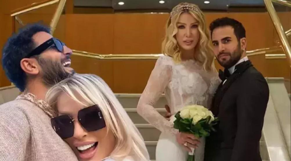 Sahnede romantik anlar Seda Sayandan eşine aşk dolu bakışlar Sahnede romantik anlar Seda Sayandan eşine aşk dolu bakışlar