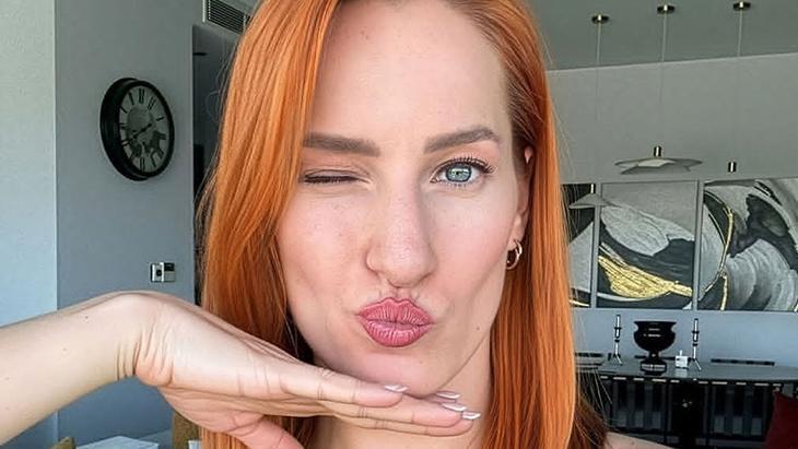 KIZIL SAÇLAR FENERBAHÇE FORMASIYLA TERS DÜŞER